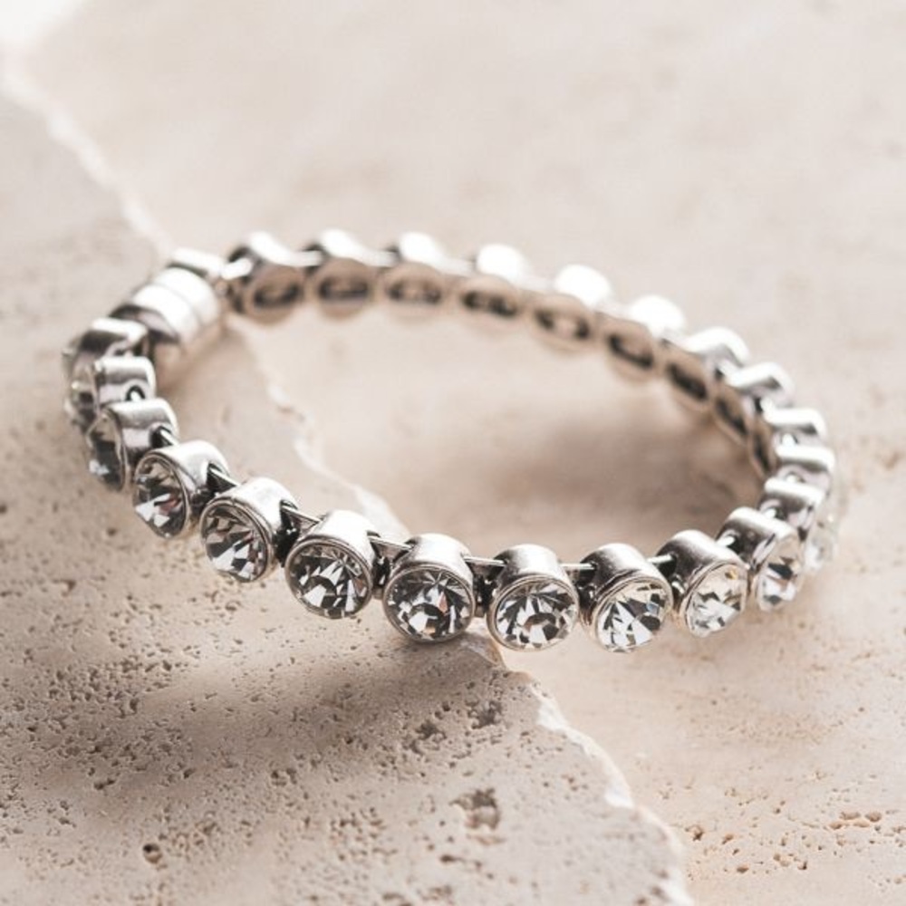 Brand new Plunder magnetic bangle. Chalon
